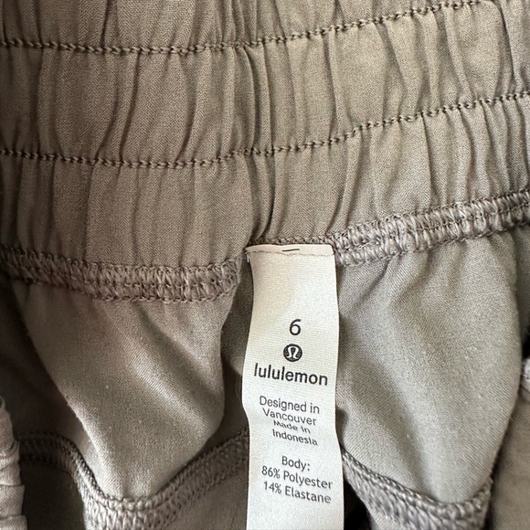 lululemon sun setter jogger - Picture 3 of 3